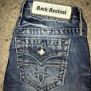 Rock Revivals Size 27